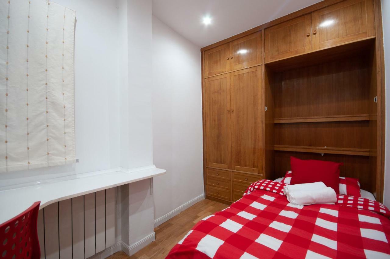 Acogedor Apartamento Lavapies Madrid Exteriör bild